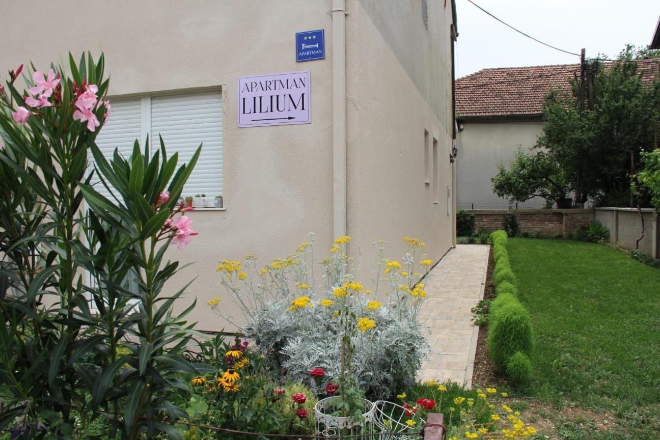Apartman Lilium Knin Exterior photo